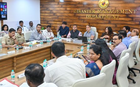 मुंबईत पावसाळ्याच्या पार्श्वभूमीवर जिल्हा आपत्ती व्यवस्थापन प्राधिकरणाची बैठक संपन्न