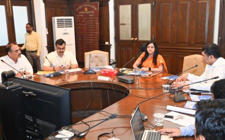 अश्विनी भिडे यांचे निर्देश: मुंबईत स्वच्छतेसाठी ‘वॉर रुम’ स्थापन करा