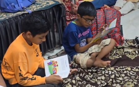 सलग १२ तास वाचनातून विद्यार्थ्यांचे डॉ. बाबासाहेब आंबेडकरांना अभिवादन