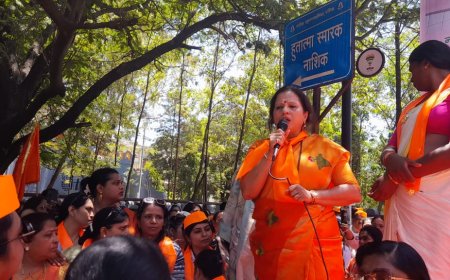 नाशिकमध्ये महिलांच्या सुरक्षेसाठी जनआक्रोश रॅली; छत्रपती शिवाजी महाराजांच्या पुतळ्याला निवेदन