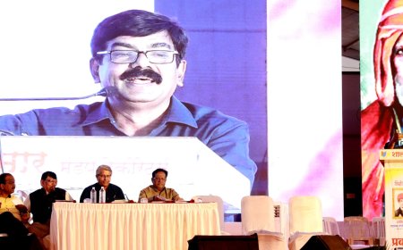 ‘समग्र महात्मा फुले’ परिसंवादातून सामाजिक परिवर्तनाचा वैचारिक मागोवा