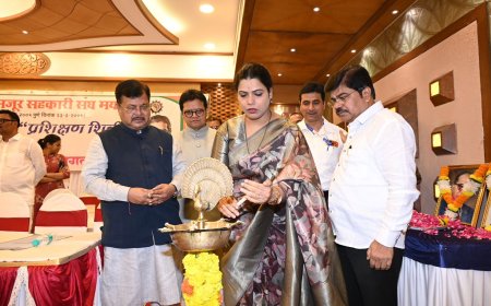 मुंबईतील मजूर सहकारी संस्थांना महापालिकेच्या सेवेत घेऊ; महापौर रितू तावडे यांची ग्वाही