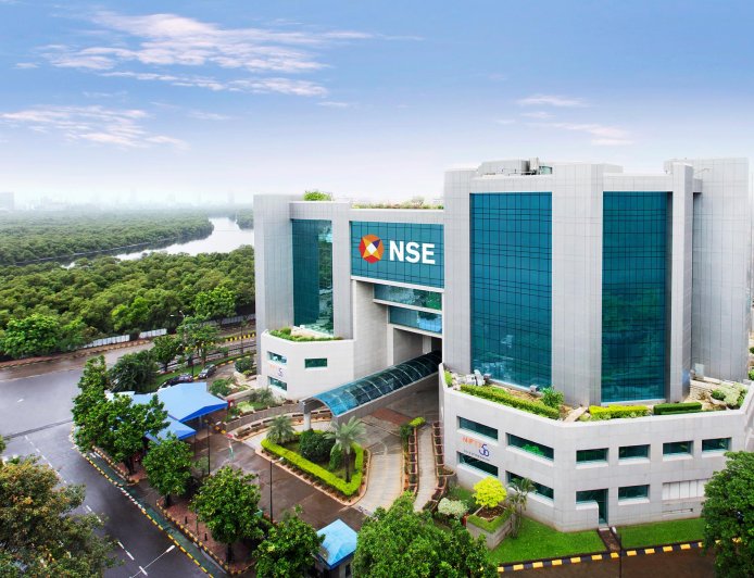 गुरुवारी शेअर बाजारात सौम्य तेजी; सेन्सेक्स १८५ अंकांनी वाढला, निफ्टी २२,७१३ वर बंद