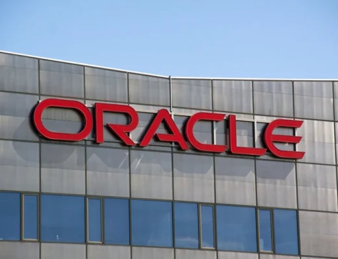 Oracle कंपनीत मोठ्या प्रमाणात नोकरकपात; भारतातील हजारो कर्मचारी प्रभावित