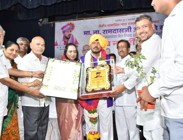 दलित आणि सवर्णांना जोडून सामाजिक ऐक्य उभारूया; सांगलीत रामदास आठवले यांचे आवाहन