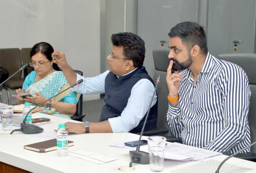 पुण्यात “शहर परिवर्तन समिती”ची स्थापना; ‘MISSION 32’ अंतर्गत रस्ते व पायाभूत सुविधा सुधारण्यावर भर