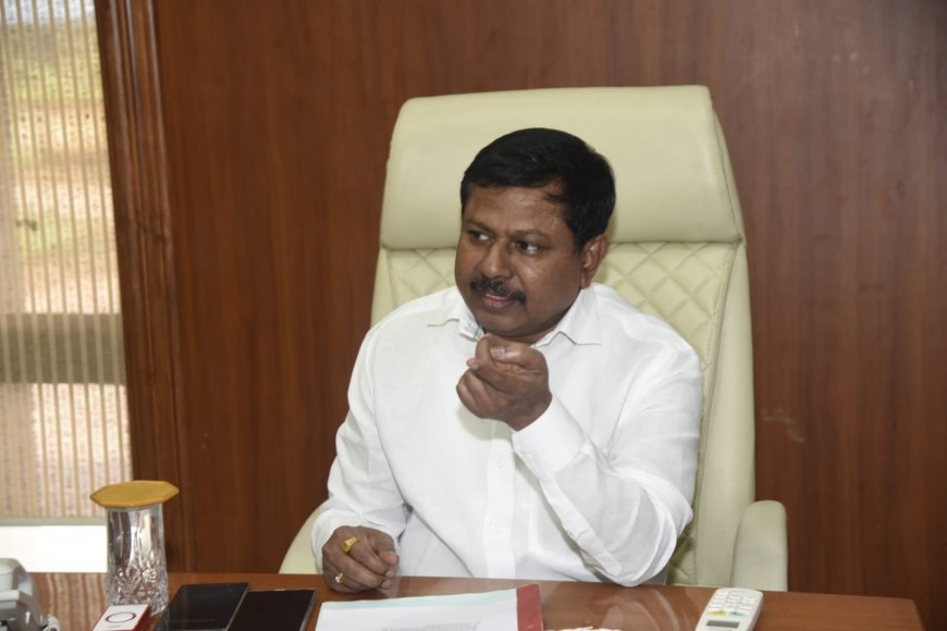 ठाण्यातील शासकीय गोचर जमिनीची मोजणी करून अहवाल सादर करा – विधानसभा उपाध्यक्ष अण्णा बनसोडे