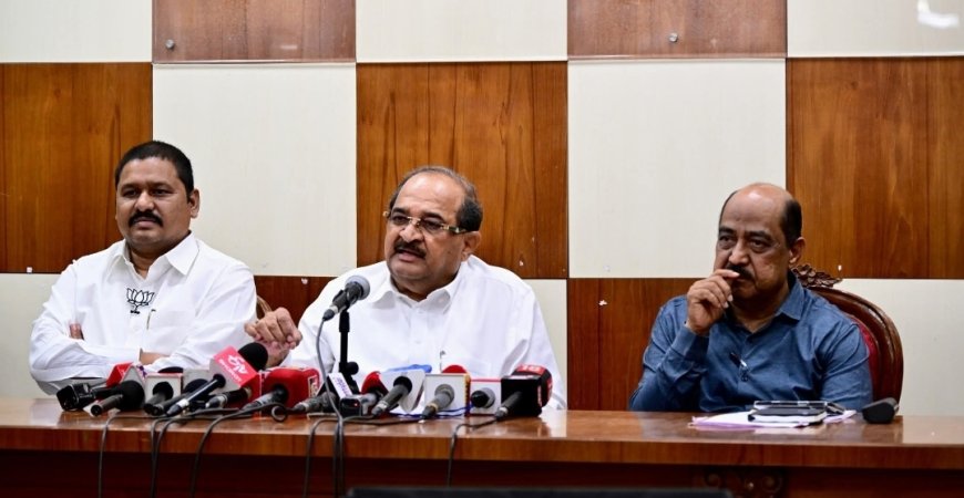 गोदा ते नर्मदा’ जलयात्रा २०२६ चे भव्य आयोजन; त्र्यंबकेश्वरातून मुख्यमंत्री देवेंद्र फडणवीस यांच्या हस्ते शुभारंभ