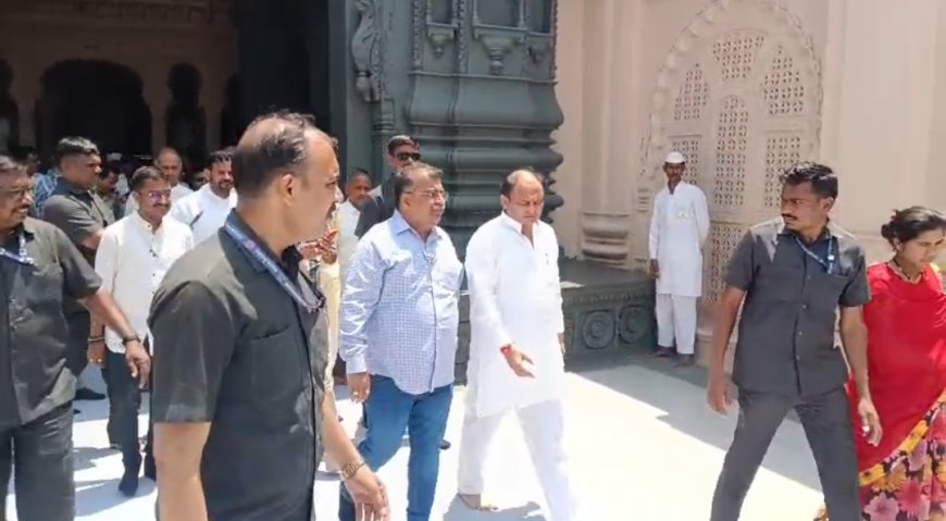 भाजपा प्रदेशाध्यक्ष रवींद्र चव्हाण यांनी घेतले श्री संत गजानन महाराजांच्या समाधीचे दर्शन