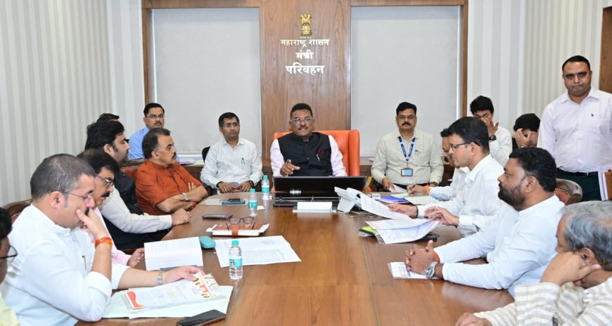 प्रत्येक व्यावसायिक वाहन चालकाला व्यवहारिक मराठी येणे आवश्यक – परिवहन मंत्री प्रताप सरनाईक