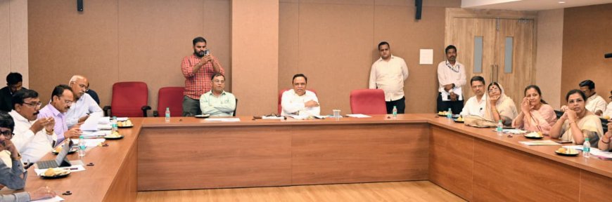 गड, किल्ले आणि पुरातन वास्तूंच्या विकासासाठी स्थळ व्यवस्थापन नियोजन आराखडा तयार करा : मंत्री ॲड. आशिष शेलार Slug: