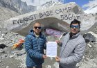 करवीर हायकर्सच्या सात सदस्यांची ‘एव्हरेस्ट बेस कँप’ मोहीम यशस्वी; तिरंगा फडकवत संविधान उद्देशिकेचे प्रदर्शन