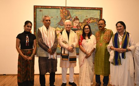 राज्यपालांच्या हस्ते तपती भौमिक मजूमदार यांच्या चित्र प्रदर्शनाचे उद्घाटन