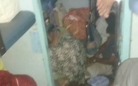 लातूर-मुंबई ट्रेन क्रमांक 22108 मध्ये प्रचंड गर्दी; प्रवाशांच्या सुरक्षिततेचा प्रश्न ऐरणीवर