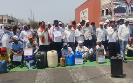 वारंगा फाटा येथे क्रांतिकारी शेतकरी संघटनेचा तीव्र रास्ता रोको; शेतकरी प्रश्नांवर प्रशासनाला धारेवर