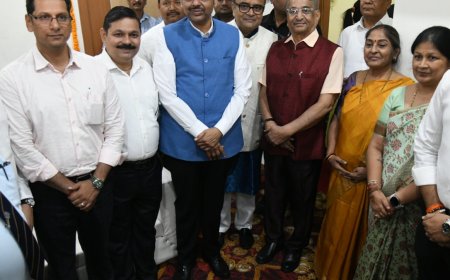 मुख्यमंत्री देवेंद्र फडणवीस यांच्या हस्ते श्रीराम अर्बन को-ऑपरेटिव्ह बँकेच्या चिंचभवन शाखेचे उद्घाटन