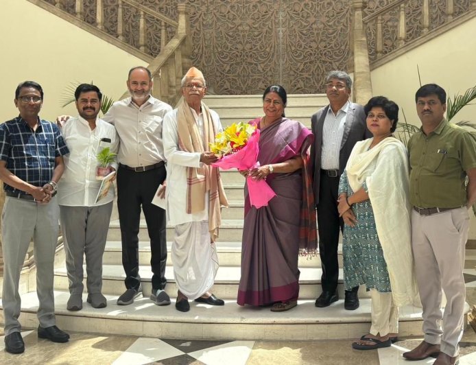 पद्मश्री जनार्दन बोथे यांचा महाराष्ट्र सदनात विशेष सत्कार; लोकसेवेच्या कार्याचा गौरव