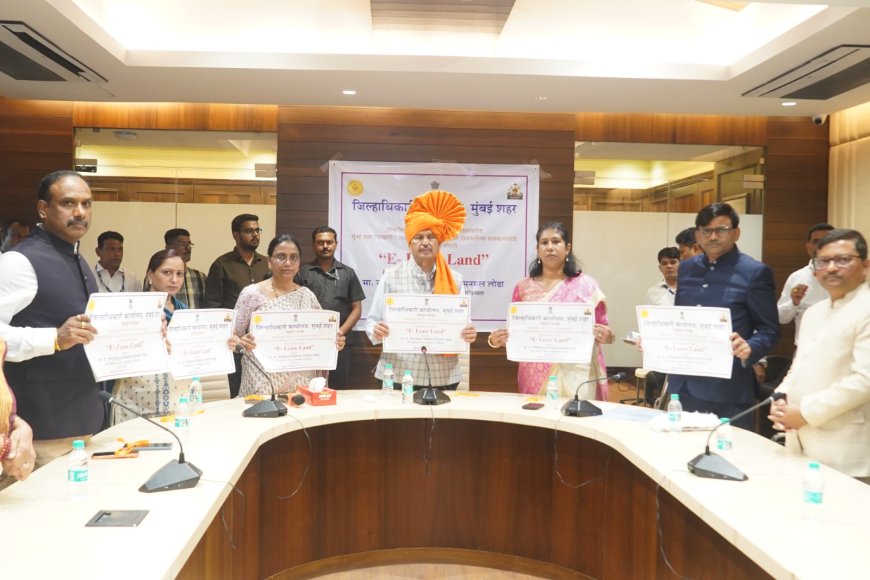 कामगारांच्या कष्टांवर महाराष्ट्राचे वैभव उभे; संविधानाच्या बळावर राज्य देशात अग्रस्थानी – मुंबईत महाराष्ट्र दिन उत्साहात साजरा