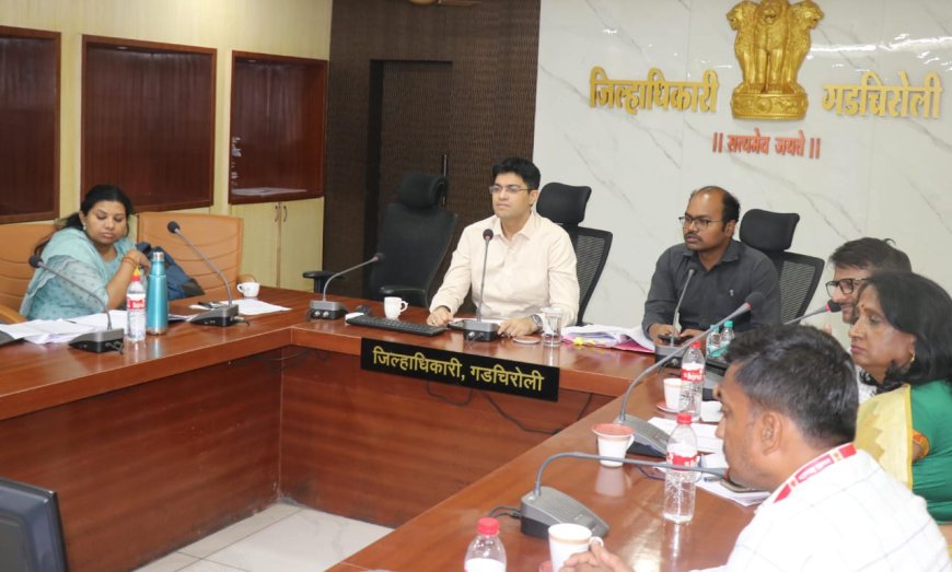 अपूर्ण रस्ते व पुलांवरून राष्ट्रीय महामार्ग विभागाला नोटीस; जिल्हाधिकाऱ्यांचा कठोर इशारा