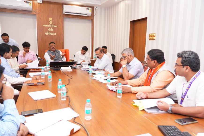 मनमानी भाडेवाढ करणाऱ्या खासगी बस वाहतूकदार आणि अवैध प्रवासी ॲप्सवर कारवाई करा – परिवहन मंत्री प्रताप सरनाईक