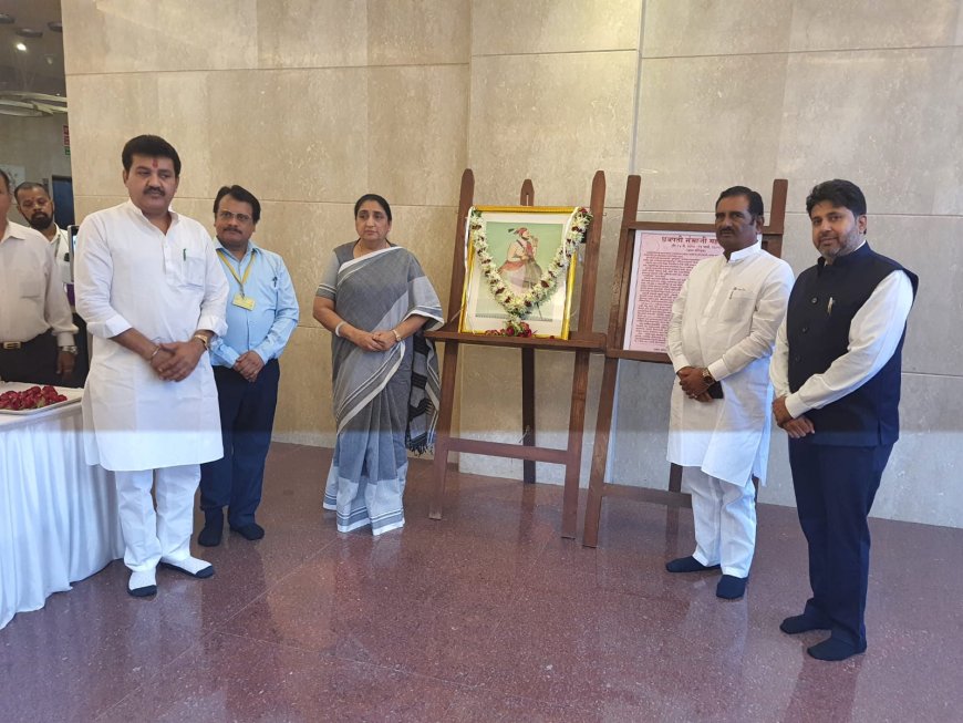 छत्रपती संभाजी महाराज जयंतीनिमित्त राज्यपाल जिष्णु देव वर्मा आणि उपमुख्यमंत्री सुनेत्रा पवार यांचे अभिवादन