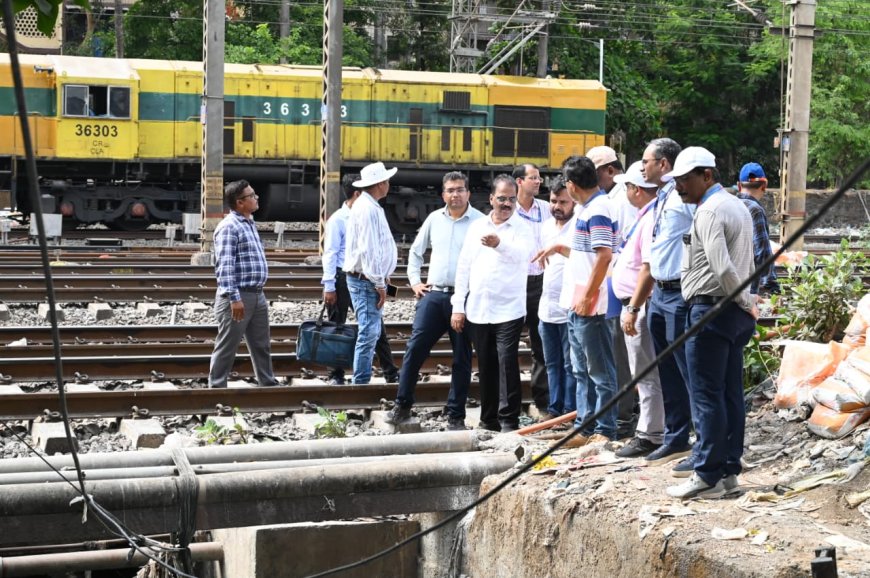 मुंबई पूरमुक्तीसाठी महानगरपालिका आणि रेल्वे प्रशासनाने समन्वयाने काम करावे – प्रभाकर शिंदे