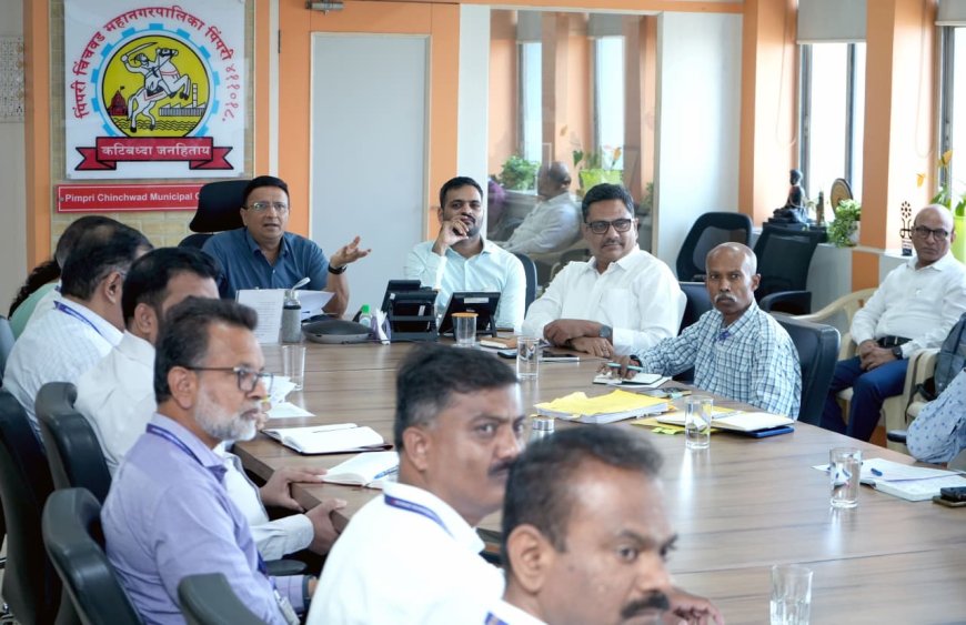 जनगणना प्रक्रियेत दिरंगाई खपवून घेतली जाणार नाही; निष्काळजी कर्मचाऱ्यांवर कारवाईचे आयुक्त डॉ. विजय सूर्यवंशी यांचे निर्देश