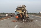 समृद्धी महामार्गावर भीषण अपघात; मेहकरजवळ बसची ट्रकला धडक, 25 प्रवासी जखमी