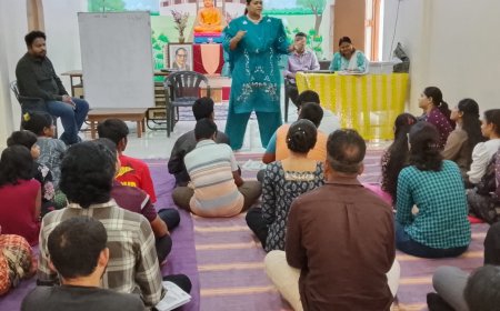 मोफत करिअर मार्गदर्शन शिबिराला उत्स्फूर्त प्रतिसाद; विद्यार्थ्यांच्या उज्ज्वल भवितव्यासाठी सामाजिक संस्थांचा पुढाकार