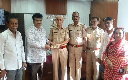 रिक्षाचालकाच्या प्रामाणिकपणामुळे आणि पोलिसांच्या तत्परतेमुळे व्यापाऱ्याला ६३४ ग्रॅम सोने व रोख रक्कम परत
