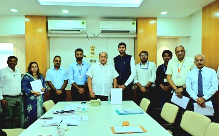 निवासी डॉक्टरांच्या मागण्यांवर शासन सकारात्मक; समस्या टप्प्याटप्प्याने सोडवणार – वैद्यकीय शिक्षण मंत्री हसन मुश्रीफ