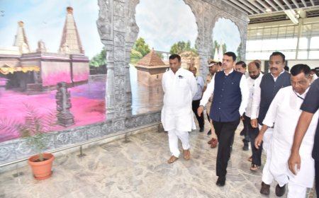 मुख्यमंत्री देवेंद्र फडणवीस यांचे कोल्हापूर विमानतळावर आगमन; अमित शहा यांच्या कार्यक्रमात होणार सहभाग