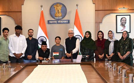 पूंछ सीमावर्ती भागातील विद्यार्थ्यांची राज्यपाल जिष्णु देव वर्मा यांना सदिच्छा भेट