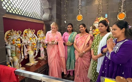 अयोध्येतील कथित देणगी गैरव्यवहाराची निष्पक्ष चौकशी व्हावी; गुलाबो गॅंगचे प्रभू श्रीरामांना साकडे