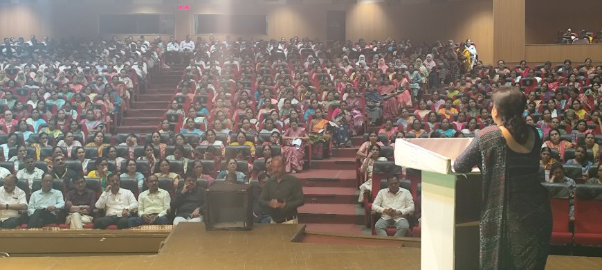 नवीन शैक्षणिक वर्षाच्या पूर्वतयारीसाठी नाशिक मनपा शिक्षण विभागाची आढावा बैठक; मुख्याध्यापक व शिक्षकांना मार्गदर्शन