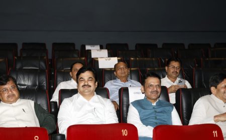 ‘पंढरीची वारी’ माहितीपटातून महाराष्ट्राच्या सांस्कृतिक वारशाचे जागतिक दर्शन; मुख्यमंत्री फडणवीस यांच्या उपस्थितीत प्रीमियर शो