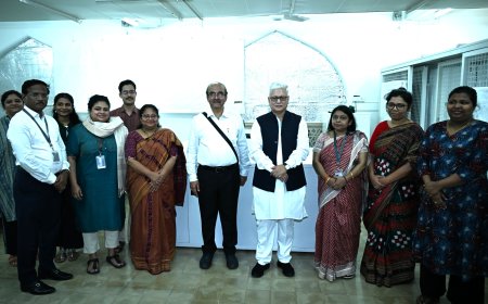 लोकायुक्त न्या. वि. मु. कानडे यांनी राज्यपालांना सादर केला ५३ वा वार्षिक अहवाल; २०२५ मध्ये ४,८८५ प्रकरणे निकाली