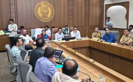 सिंहस्थ कुंभमेळा २०२७ : घाटांची कामे मार्च २०२७ पर्यंत गुणवत्तापूर्ण पूर्ण करा; मंत्री गिरीश महाजन यांचे निर्देश
