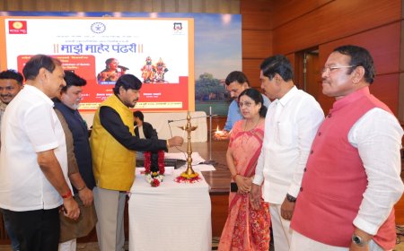 दिल्लीत विठू माऊलीचा गजर! ‘माझे माहेर पंढरी’ भक्तीसंध्येत अभंगांचा सुरेल जल्लोष; ‘पंढरपूर वारी’ माहितीपटाचे विशेष प्रदर्शन