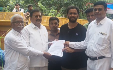 दिल्लीतील जंतर-मंतरवरील विद्यार्थ्यांच्या आंदोलनाला ओबीसी जनमोर्चाचा जाहीर पाठिंबा; न्याय्य हक्कांसाठी लढ्याला बळ