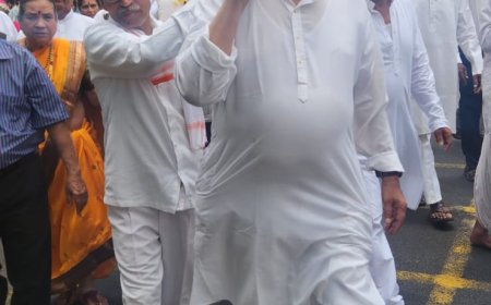 आषाढी एकादशी निमित्त राष्ट्रीय श्रमिक आघाडीची भव्य दिंडी उत्साहात संपन्न; हजारो वारकरी-श्रमिकांचा उत्स्फूर्त सहभाग