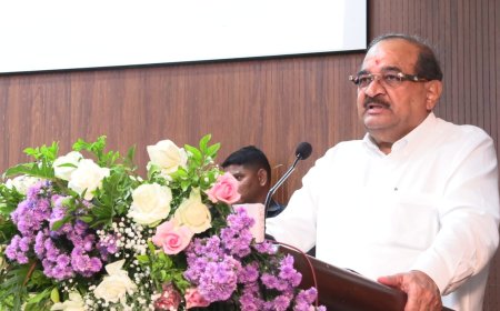 जलसंपदा विभागाच्या शेतकरीसंबंधित सर्व प्रक्रिया महिनाभरात होणार ऑनलाइन; मंत्री डॉ. राधाकृष्ण विखे पाटील यांची घोषणा