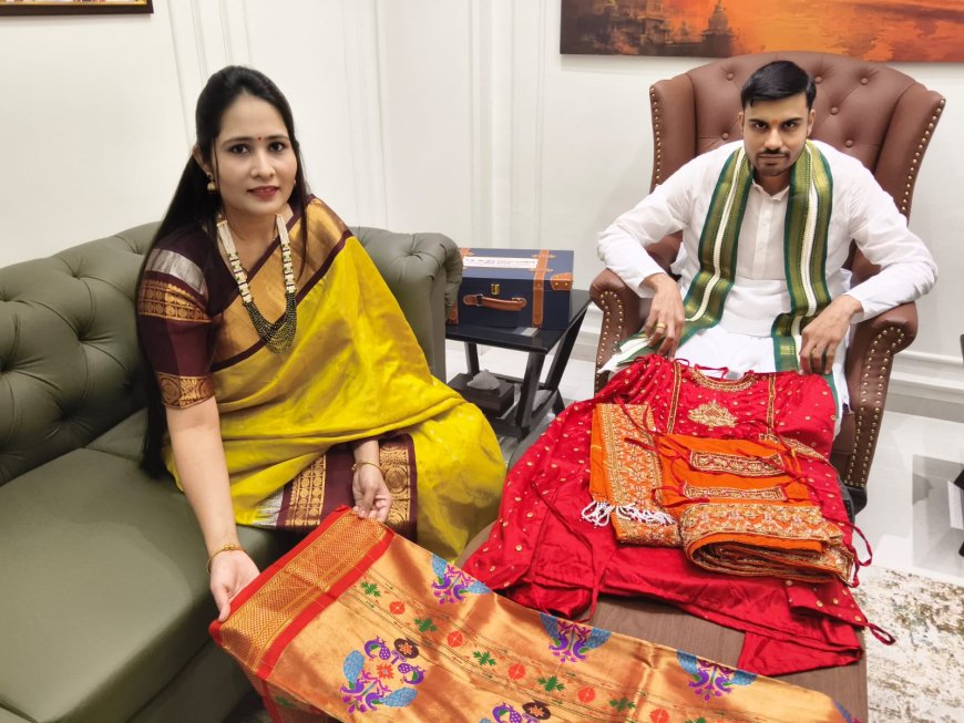 आषाढी शासकीय महापूजेसाठी नाशिकहून विठ्ठल-रखुमाईंची विशेष वस्त्रे पंढरपूरकडे रवाना