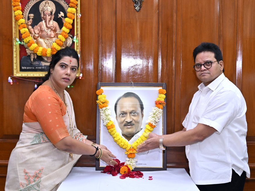 माजी उपमुख्यमंत्री अजित पवार यांची जयंती बृहन्मुंबई महानगरपालिकेत साजरी; महापौर रितू तावडे यांच्याकडून अभिवादन