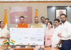 मिहान इंडियाकडून विविध लोकहिताच्या उपक्रमांसाठी १ कोटी ३५ लाखांचा CSR निधी; मुख्यमंत्री फडणवीस यांच्या हस्ते धनादेशांचे वितरण