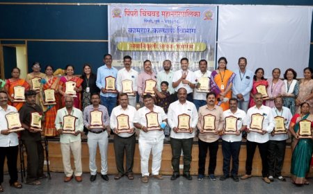 पिंपरी-चिंचवड महानगरपालिकेतील ३५ अधिकारी-कर्मचारी सेवानिवृत्त; सेवाभिमुख कार्याचा गौरव