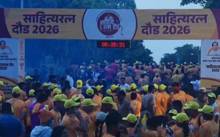 महाराष्ट्रात पहिल्यांदाच ‘साहित्यरत्न दौड २०२६’; पिंपरी-चिंचवडमध्ये २,२०० हून अधिक धावपटूंचा उत्स्फूर्त सहभाग