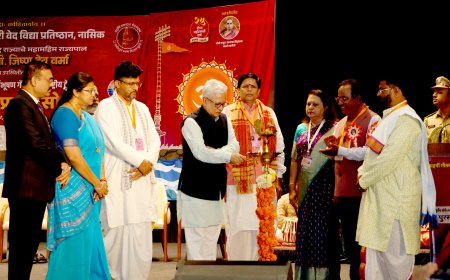 युवकांनी प्राचीन ज्ञानापासून प्रेरणा घेऊन नवभारत घडवावा – राज्यपाल जिष्णू देव वर्मा