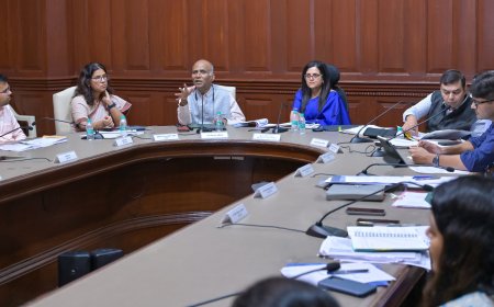 उर्वरित चार दिवसांत मतदार याद्यांच्या SIR कामाला वेग द्या; मुख्य निवडणूक अधिकारी एस. चोक्कलिंगम यांचे निर्देश