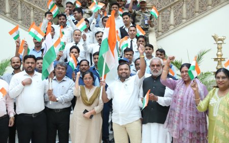 हर घर तिरंगा’ अभियानानिमित्त महाराष्ट्र सदन परिसरात तिरंगा रॅली